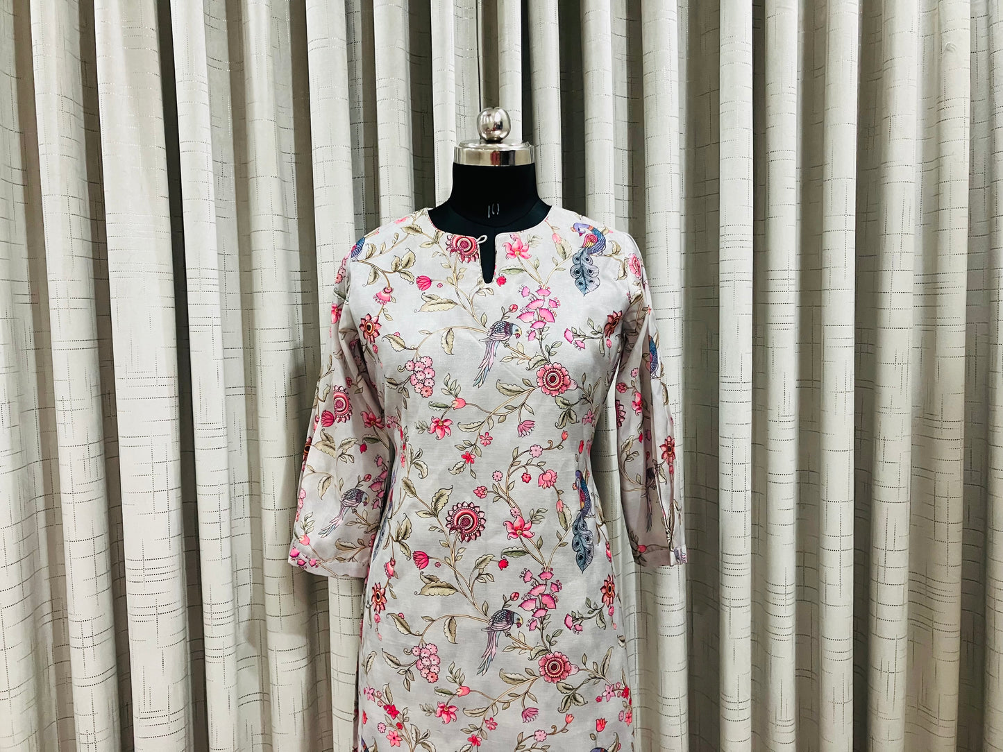 Gulzar Melody – Floral Printed Kurti