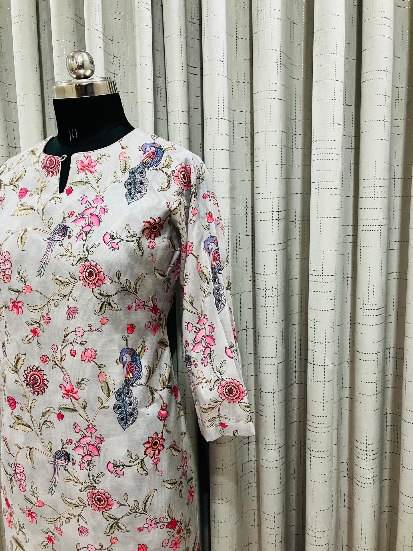 Gulzar Melody – Floral Printed Kurti